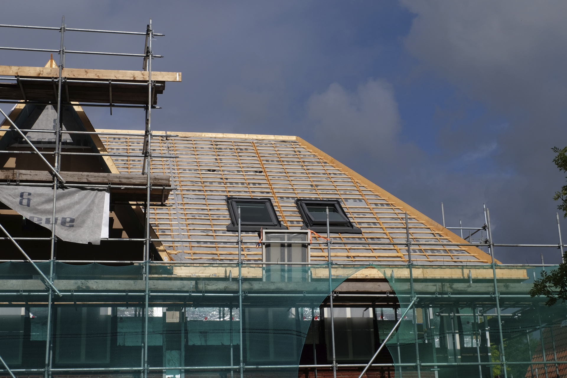 Roof construction